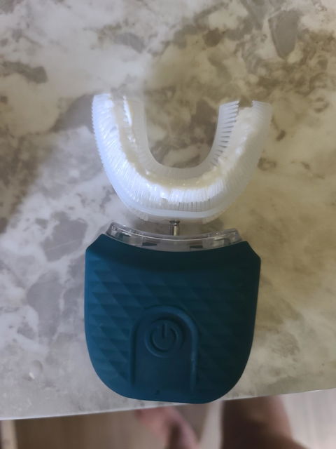 toothbrush-261015-v1-f426e9015fc0.jpg